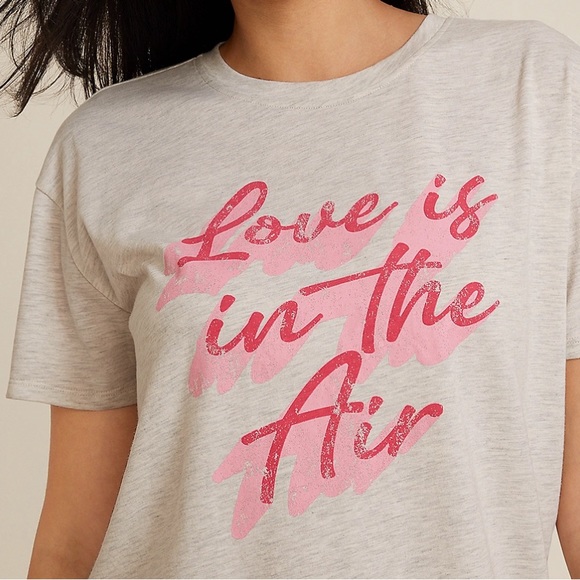 Love Is In The Air Graphic Tee - Picture 2 of 4